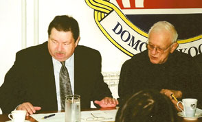 Radnom sjednicom Republičke koordinacije predsjedavaju generali Đuro Dečak i dr. Ivan Prodan - Zagreb, listopad 2008.